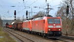 DB Cargo AG [D] mit  185 001-5  [NVR-Nummer: 91 80 6185 001-5 D-DB] +  189 011-0  [NVR-Nummer: 91 80 6189 011-0 D-DB] und gemischtem Güterzug aus Seddin am Haken am 17.12.19 Bf.