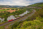 Eine unbekannt gebliebene 185.2 mit einem gemischten Güterzug bei Himmelstadt Richtung Würzburg, 01.08.2019