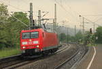 185 009 als TFZF am 27.05.2016 bei der Durchfahrt in Stuttgart-Untertürkheim. 