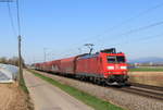 185 138-5 mit dem EZ 44601 (Kehl-Basel SBB RB) bei Niederschopfheim 24.3.20