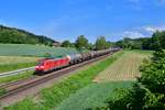 185 072 mit einem Kesselzug am 21.05.2020 bei Einöd.