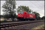 Rhein Cargo Lok 185604 ist hier bei Schkopau am 26.8.2020 um 13.31 Uhr solo in Richtung Halle an der Saale unterwegs.