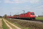 Am Nachmittag des 09.04.2020 fuhr 185 237-5 mit dem gemischten Güterzug EZ 44601 (Kehl - Basel SBB RB) südlich von Buggingen über die KBS 702 durchs Rheintal in Richtung Müllheim (Baden).