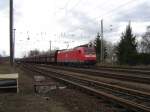 Hier fhrt 185 023 den 62142 (Ziltendorf-Hansaport) durch Knigs Wusterhausen. Dieser Zug ist eigentlich ein 140er Leistung. (04.04.04)