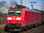 185 099-9 bei Bickenbach Bahnhof am 07.02.2023