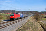 185 296 DB Cargo mit einem KLV-Zug bei Oberdachstetten Richtung Würzburg, 29.03.2021