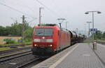 DB 185 153-4 mit eienm Güterzug Richtung Göttingen, am 22.05.2024 in Kreiensen.