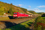 185 378 DB Cargo und 185 383 DB Cargo mit einem gemischten Güterzug bei Karlstadt Richtung Gemünden, 07.10.2021