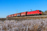 185 160 DB Cargo mit einem leeren Erzzug bei Oberdachstetten Richtung Ansbach, 21.12.2021