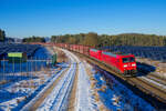 185 165 DB Cargo und 185 080 DB Cargo mit einem vollen Kohlezug bei Parsberg Richtung Regensburg, 14.01.2022