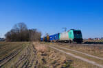 185 615 ATLU mit einem Containerzug bei Postbauer-Heng Richtung Regensburg, 07.03.2022