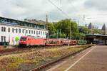 DB 185 375-3 mit leeren Autotransportzug in Wuppertal, Juli 2025.