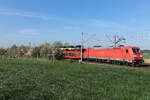 185 345 mit Jeeps am 17.4.26 bei Vierkirchen