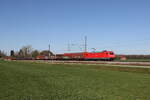 185 306 mit einem gemischten G�terzug aus M�nchen kommend am 8. April 2026 bei �bersee am Chiemsee.