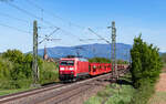 185 174 mit dem GAG 44606 (Basel SBB RB - Mannheim Rbf) bei K�ndringen 24.4.26