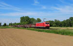 Riegel am Kaiserstuhl - 14. Mai 2025 : 185 040 mit dem limburger Tonerdezug unterwegs nach Italien.
Link zum Video : https://www.youtube.com/watch?v=7ZA9K_5mHS0&t=37s