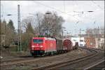 185 202 bringt am 29.03.2008 den FIR 51246, von Maschen nach Hagen-Vorhalle, und wechselt in Westhofen von den Personen- auf die Gtergleise.