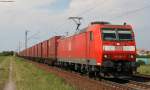 185 081-7 mit inem KLV RIchtung Graben Neudorf am km 33,0 (Wiesental) 14.5.08