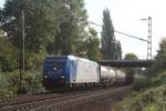185 523-8 mit Containerzug in Limmer am 02.10.2008