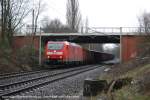 185 072-6 fhrt am 28. Mrz 2009 mit GZ durch Hannover Limmer