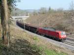 185 081-7 mit dem FE 44689 Kornwestheim - Zrich kurz vor Singen(Htw). 09.04.09