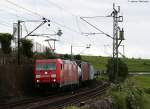 185 232-6 mit einem Containerzug -> Norden bei Hattenheim 11.8.09