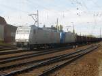 185 531-1 und 185 514-7 bei der Einfahrt in Leipzig,am 05.10.09