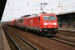185 266-4 mit Gterzug bei durchfahrt in Berlin Schnefeld Flughafen am 24.6.2009