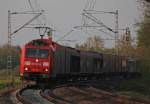 185 197-1 mit einem Gterzug nach Aachen-West am Km 25.4, 18.4.10