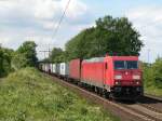 185 314-2 mit einem Gterzug in Ahlten, 14.8.2010