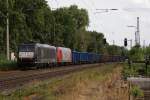 185 554-3 + 145 Cl-001 mit einem Eaos Ganzzug in Lintorf am 17.07.2010