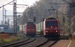 185 168 fhrt am 23.10.10 mit einem Hangartner in Pressig-Rothenkirchen ein. 151 008 steht schon bereit um sich dahinter zu setzen.