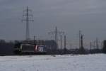 185 572-5 + 482 045-2 als Lokzug in Neuss-Weienberg am 05.01.2011