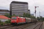 185 303-5 mit einem Schiebewandzug in Dsseldorf-Rath am 28.05.2011