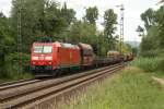 185 035-3 fuhr am 11.06.11 durch Unkel.