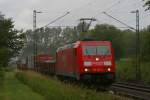 185 306-8 mit einem Containerzug in Unkel am 18.06.2011