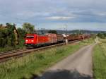Die 185 369 am 21.06.2011 mit einem Gterzug unterwegs bei Plling.