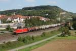 185 146 mit einem Kesselwagenzug am 17.08.2011 bei Retzbach-Zellingen.