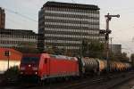 Die 185 315 fuhr am 22.9.11 mit einem Kesselwagenzug durch Dsseldorf-Rath.