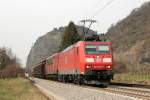 DB 185 096-5 mit DB 155 175-3 in Leutesdorf am 17.3.2012 