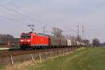 185 007-2 mit einem gemischten Gterzug bei der Durchfahrt durch Hamm-Neustadt am 24.03.2012