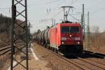 185 296-1 DB Schenker Rail bei der Durchfahrt des Bahnhof Hochstadt Marktzeuln am 27.03.2012.