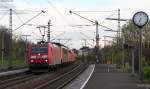 185 062-7 mit 155 030-0;140 680-0;185 169-0 und 053-6 im Schlepp in Waghusel 19.4.12