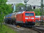 185 170-8 zieht am 16.05.2012 auf dem Weg Richtung Kln einen Gaskesselzug von Aachen West kommend durch das Gleisvorfeld vom Aachener Hbf.