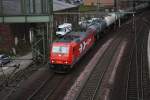 Von der Br�cke aus in Hamburg Harburg mein letztes Foto vom 22.04.12: 185 606-1 HGK