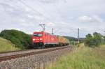 185 235 mit einem KLV-Northegger in Richtung Wrzburg .Bild entstand in Mitteldachstetten am 18.7.2012
