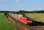 185 077-5 hat am 26.07.12 den KLV  lit  am Haken und passiert hier gerade Ramelsoh auf dem Weg Richtung Buchholz.