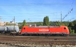 185 208-6 von Railion steht in Aachen-West mit einem Kesselzug und wartet auf die Abfahrt nach  Ludwigshafen-BASF bei Sonnenschein am 30.9.2012.