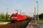 185 187 und 185 071 mit Kesselzug in Leuna Werke Nord (26.07.2012)