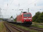 185 150-0 mit einem Container Gterzug am 01.08.2006 durch Saarmund